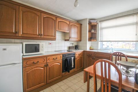 2 bedroom apartment for sale, Ashburton Road, Croydon, CR0