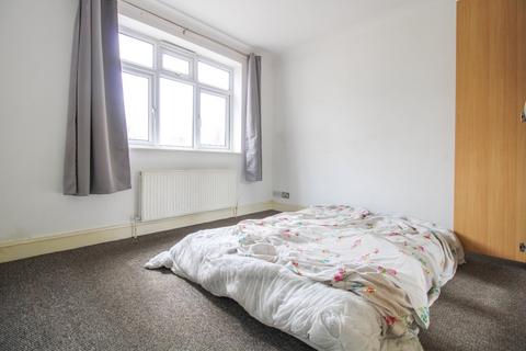 3 bedroom apartment for sale, Sydenham Road, Croydon, CR0