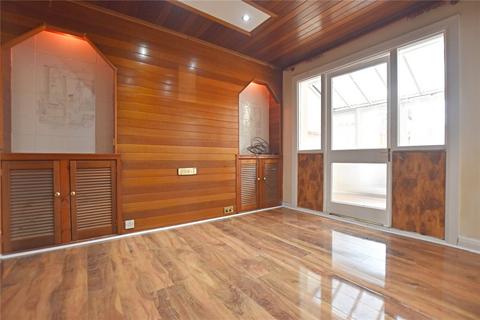 3 bedroom semi-detached house to rent, Northway Road, Croydon, CR0