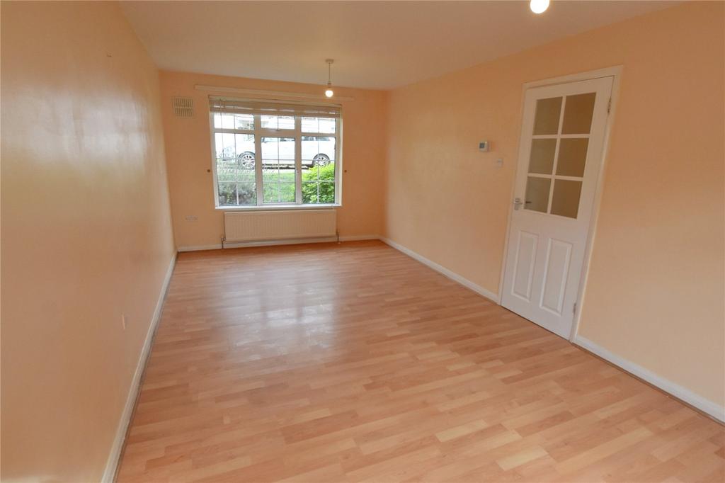 Edith Court, 13 Paul Gardens, Croydon, CR0 2 bed apartment to rent £1,650 pcm (£381 pw)