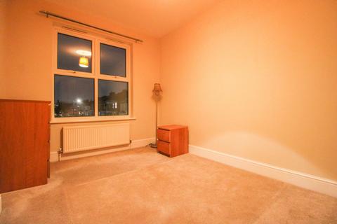 1 bedroom apartment to rent, Sydenham Road, Croydon, CR0