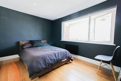 1 bedroom apartment to rent, Rowland Court, 97 Addiscombe Road, Croydon, CR0