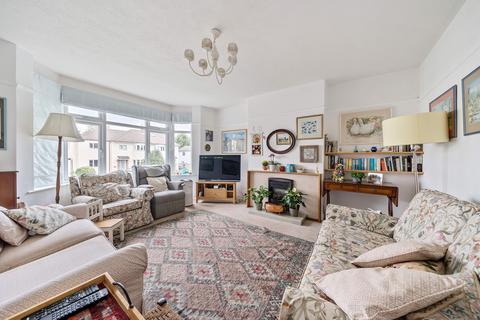 38 Bell Barn Road, Bristol, BS9 2DE