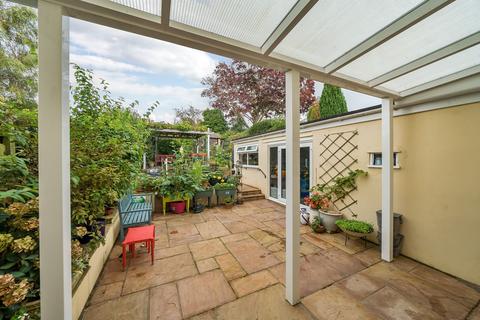 38 Bell Barn Road, Bristol, BS9 2DE