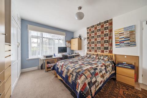 38 Bell Barn Road, Bristol, BS9 2DE
