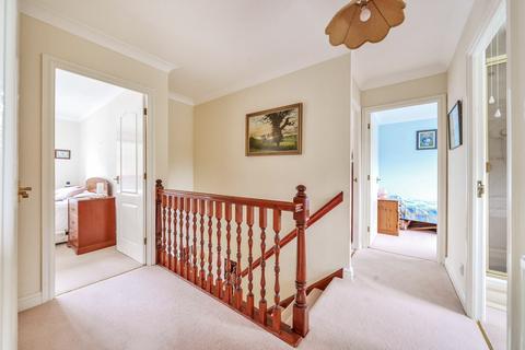 10 Shaplands, Stoke Bishop, Bristol, BS9 1AY