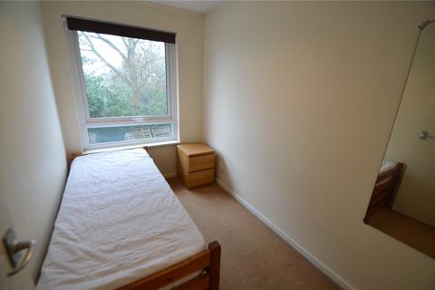 3 bedroom house to rent, Engadine Close, Croydon, CR0