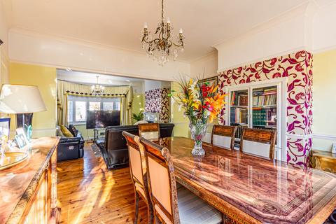 11 Beaumont Road, London, SE19 3QZ