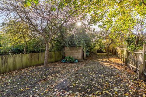 11 Beaumont Road, London, SE19 3QZ
