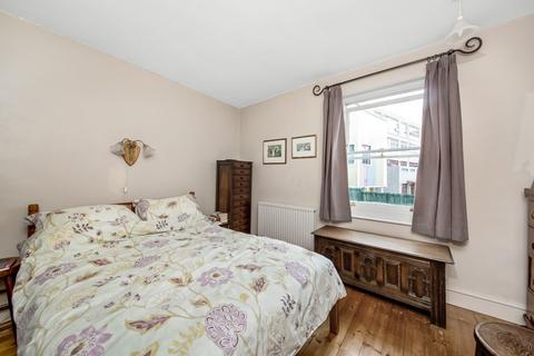 2 bedroom semi-detached house for sale - London, London SE19