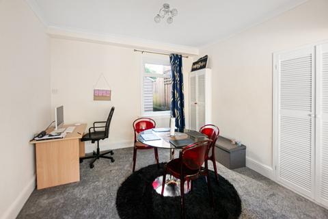 150 Beauchamp Road, London, SE19 3DB
