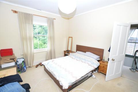 1 bedroom apartment to rent, Versailles Road, London, SE20