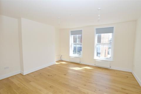 2 bedroom apartment to rent, Westow Street, London, SE19