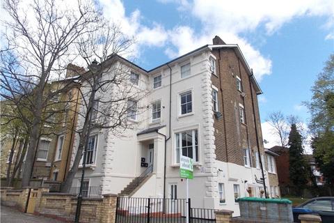 2 bedroom apartment to rent, Belvedere Road, London, SE19