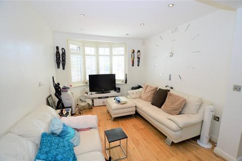 4 bedroom house to rent - Cameron Road, London, SE6