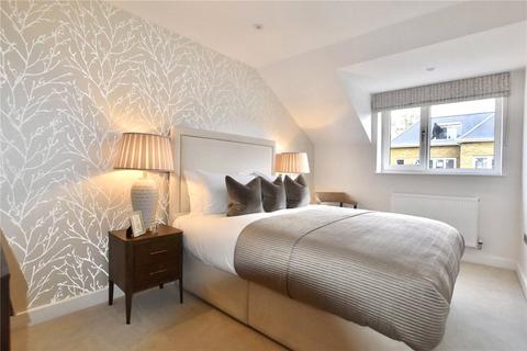 3 bedroom apartment for sale, Flat 3, Endlesham Court,, 131 Woodcote Valley Road,, Purley, CR8