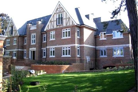 2 bedroom apartment to rent, Foxley Lane, West Purley, CR8