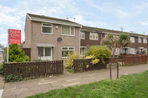 3 bedroom end of terrace house for sale, Bodiam Way, Grimsby, Lincolnshire, DN32