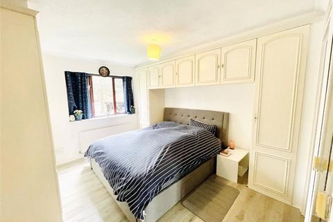 37 Campion Close, Croydon, CR0 5SN