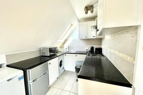 1 bedroom apartment for sale, Southbridge Road, Central Croydon, CR0