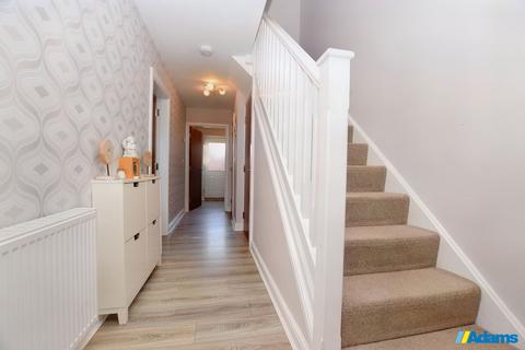 4 bedroom townhouse for sale, Biggleswade Drive, Runcorn