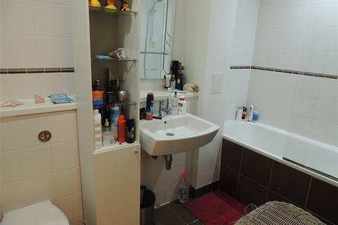 1 bedroom apartment to rent, Mason Avenue, Croydon, CR0