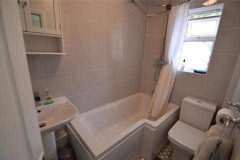 3 bedroom terraced house to rent, Coldharbour Road, Croydon, CR0