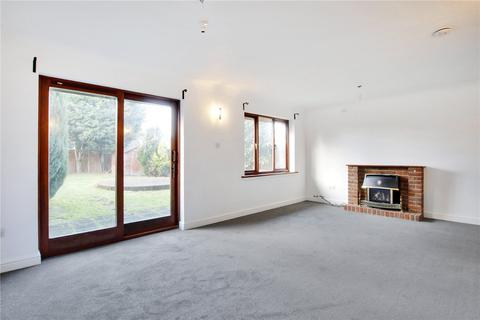 3 bedroom semi-detached house for sale - Hever Avenue, West Kingsdown, Sevenoaks, Kent, TN15