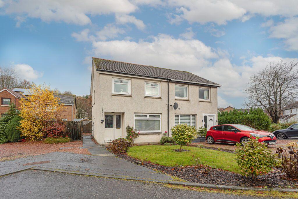 Lennox Gardens, Linlithgow, EH49 3 bed semidetached house for sale £