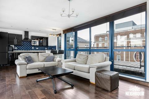 2 bedroom maisonette to rent, Masons Yard, London, EC1V