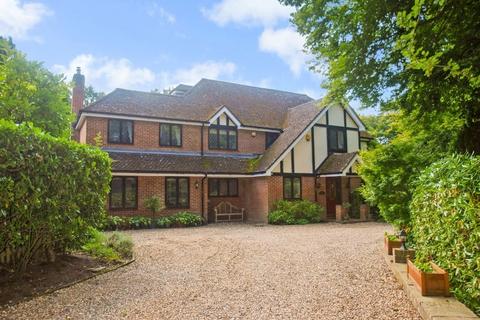 5 bedroom detached house for sale, Woodside Road, Beaconsfield, HP9