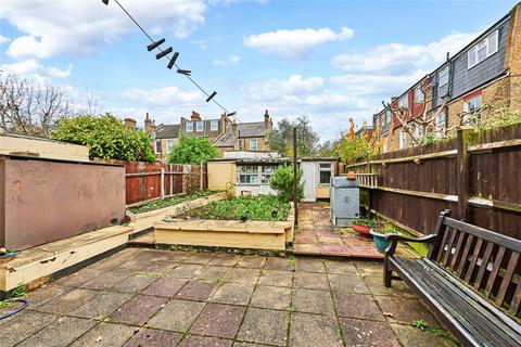 167 Ribblesdale Road, London, SW16 6SP