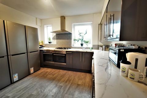 7 bedroom house to rent - Wilford Lane, West Bridgford, Nottingham, NG2 7QZ