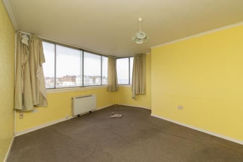 2 bedroom flat for sale - All Saints Avenue, Arlington House All Saints Avenue, CT9