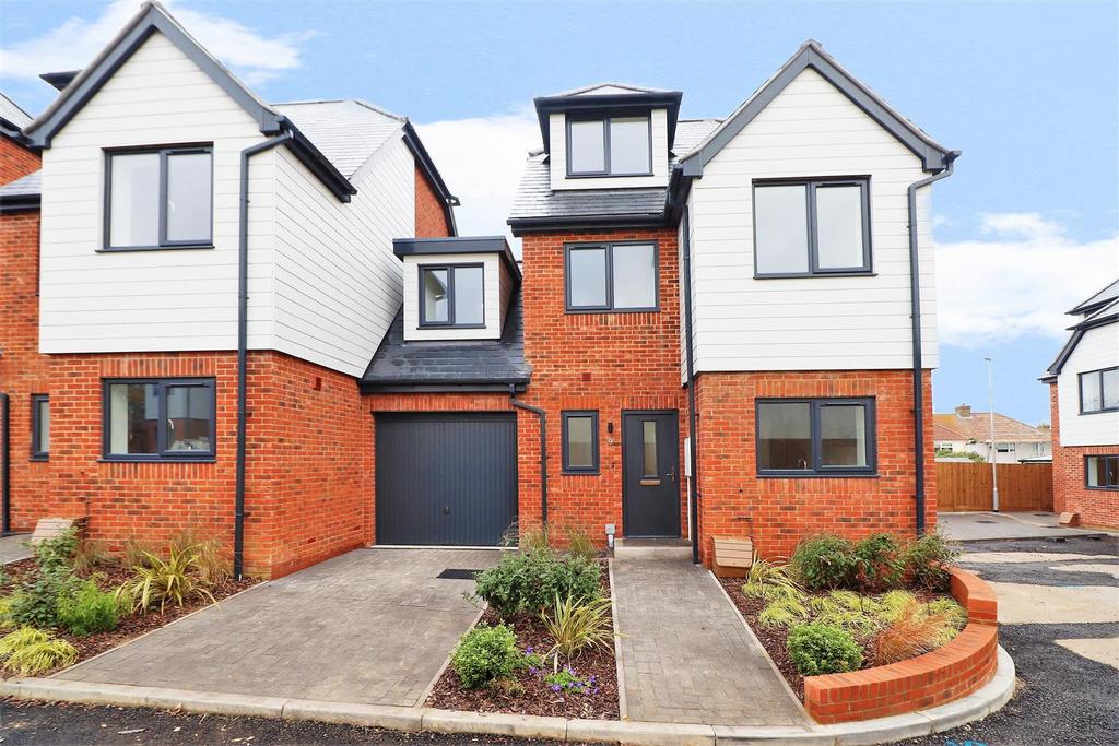 Plot 9 - Front Pic.j