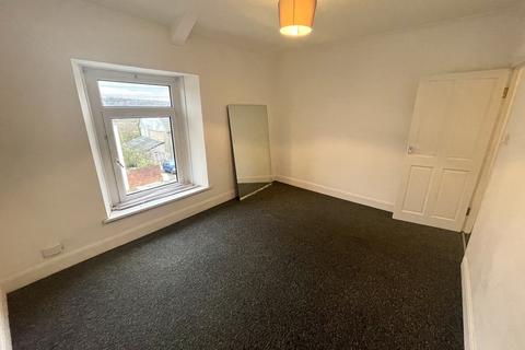 2 bedroom terraced house to rent, Pentrechwyth Road, Pentrechwyth, SA1 7AA