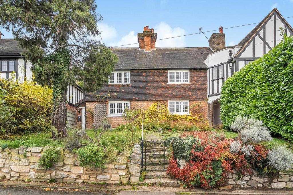 Hayes Hill, Hayes 3 bed semidetached house for sale £495,000