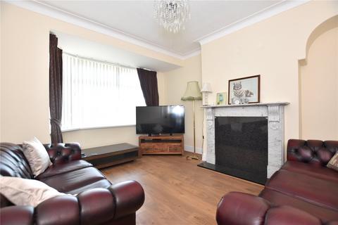 3 bedroom semi-detached house for sale, Rein Road, Tingley, Wakefield, West Yorkshire