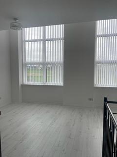 2 bedroom apartment to rent - Tobacco Wharf, Commercial Road, Liverpool