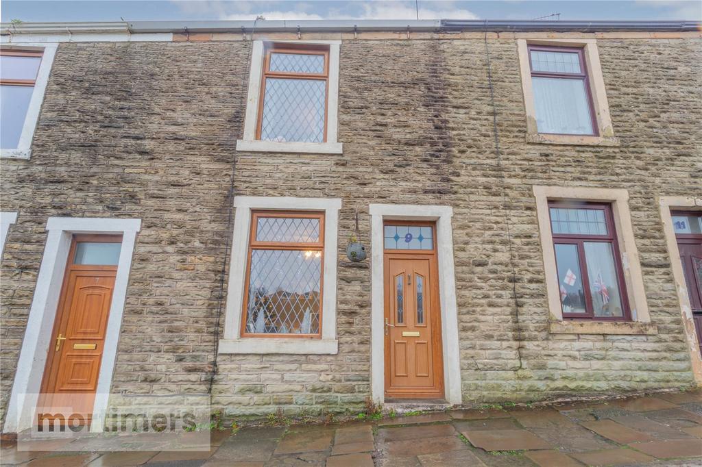 Rhoden Road, Oswaldtwistle... 2 bed terraced house for sale £135,000