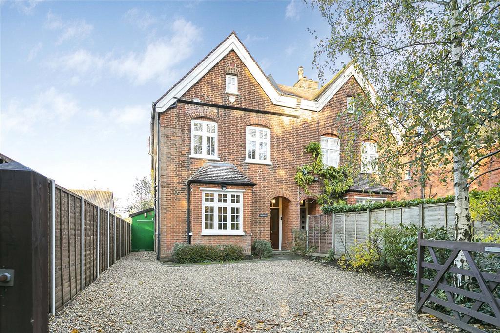 Lane, Elstree, Borehamwood, Hertfordshire 5 bed semidetached