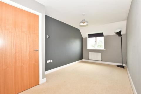 2 bedroom flat for sale, Portland Way, Knowle, Fareham, Hampshire