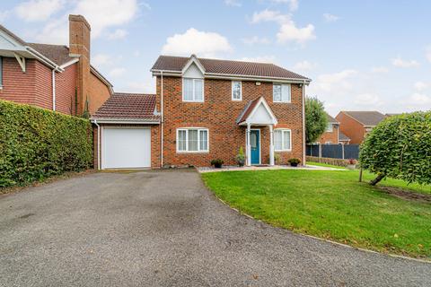 4 bedroom detached house for sale, Randle Way, Bapchild, ME9