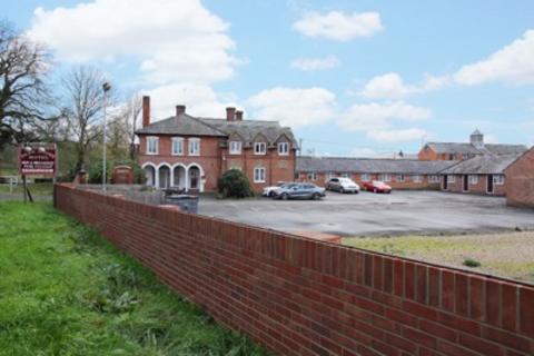Leisure facility for sale, Park House Hotel, Cholderton, Salisbury, Wiltshire, SP4 0EG