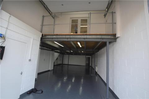 Industrial unit to rent - Progress Way, Croydon CR0