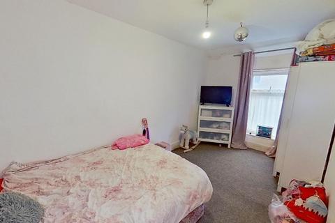 3 bedroom terraced house for sale - 25 Albert Street, Pentre, Mid Glamorgan, CF41 7JR
