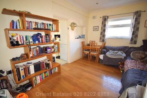 2 bedroom flat for sale, Dartmouth Road, London