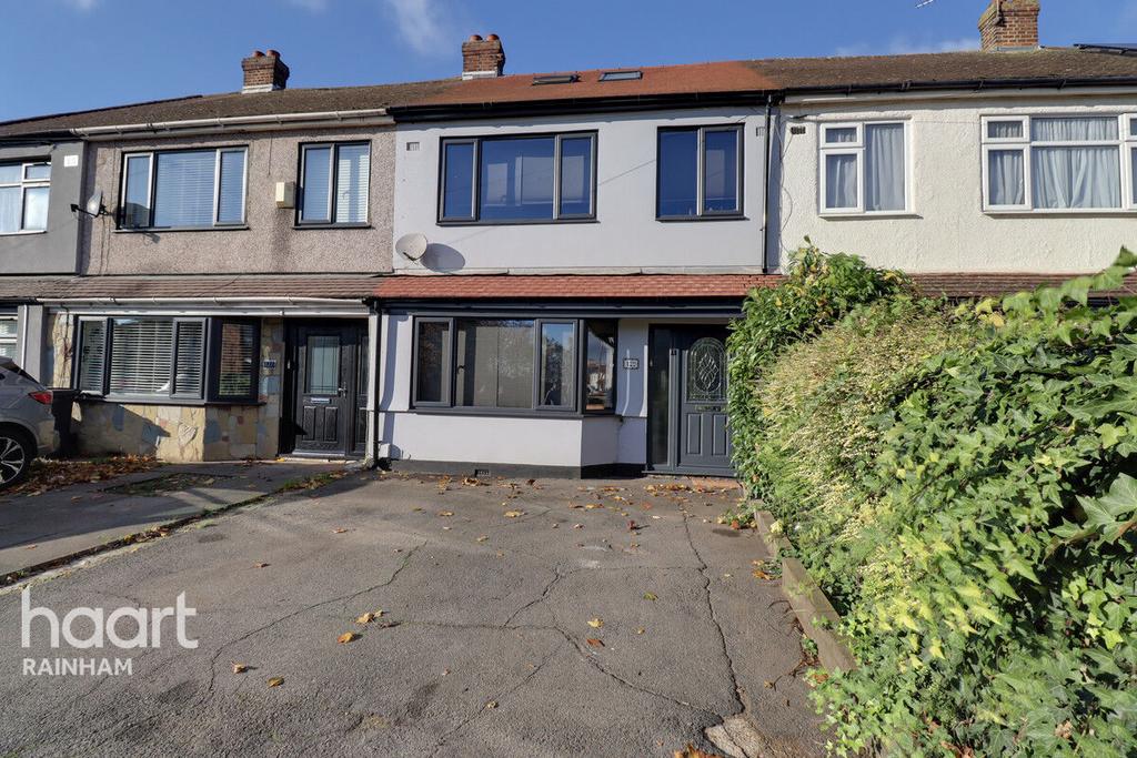 Cherry Tree Lane, Rainham 4 bed terraced house for sale £450,000