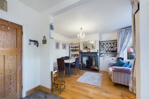11 Barry Road, Northampton, NN1 5JS