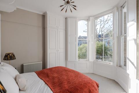 2 bedroom flat for sale, St. Marks Road, North Kensington